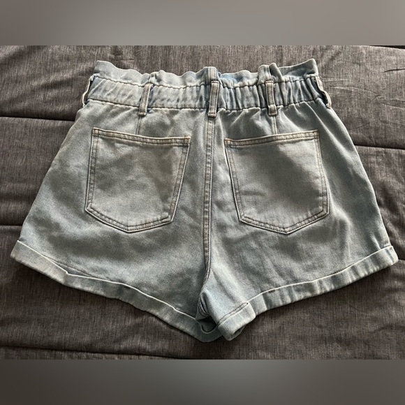 Pacsun Mom Denim Shorts size Large Belt Hoops Elasticized Waist High Rise - Picture 3 of 10